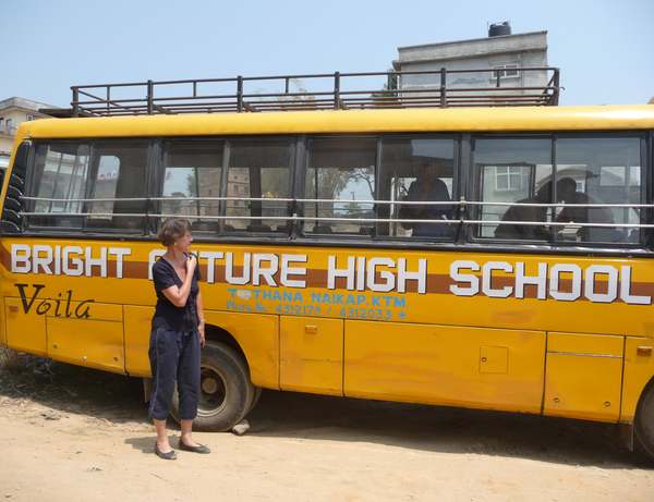 Dieter Forte Schule Schulbus